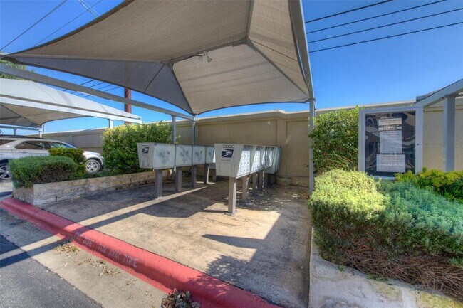 2918 Ranch Road 620 photo 3