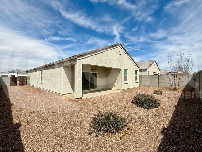 18929 W Wilson St Buckeye, AZ 85326 photo 3