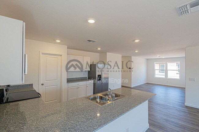 1445 Jaycie Dr Casa Grande, AZ 85122 photo 5