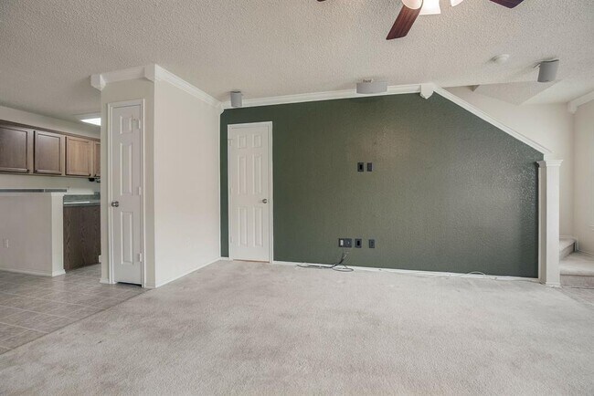 5665 Giddyup Lane, Fort Worth, TX 76179 photo 4