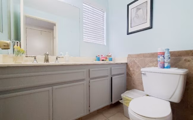 6342 Plaza Cuernavaca San Diego, CA 92114 photo 3