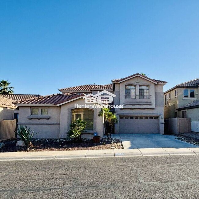 2747 W Silver Fox Way Phoenix, AZ 85045 photo 3