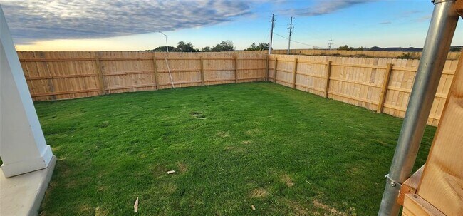 2353 Moon Tower Trl Leander, TX 78641 photo 2