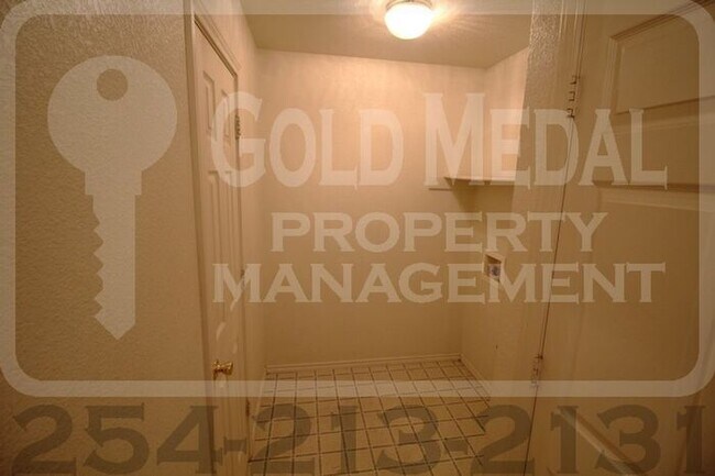 3402 Barcelona Dr Killeen, TX 76542 photo 5