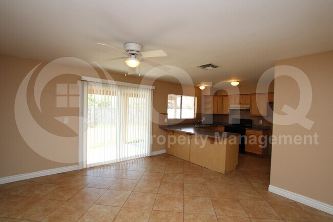 5644 South 44th Place, Phoenix, AZ 85040 photo 3