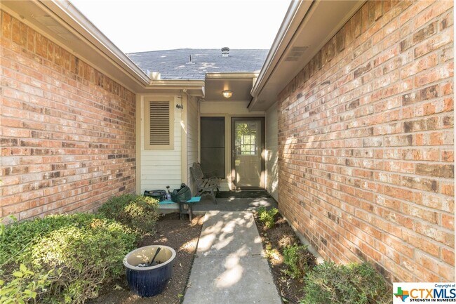 917 Filly Ln Temple, TX 76504 photo 2