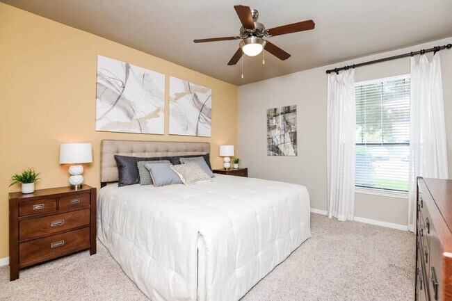 4598 Apache Point Drive, Humble, TX 77396 photo 4