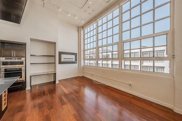 2600 W 7th St Fort Worth, TX 76107 photo 5