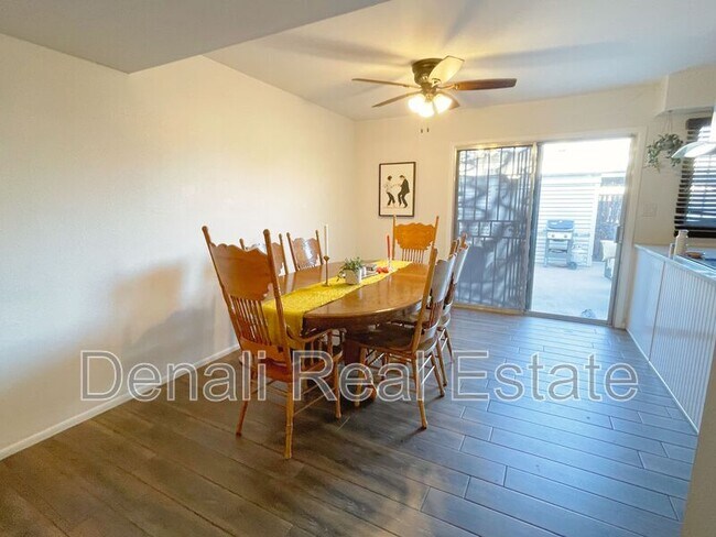 6408 S La Corta Dr Tempe, AZ 85283 photo 4
