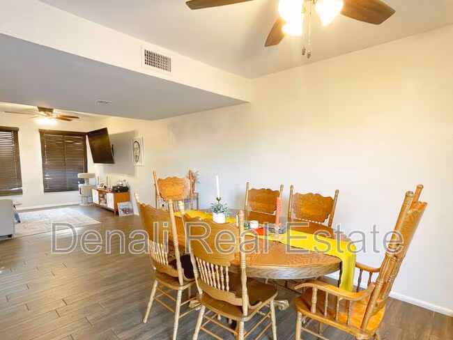 6408 S La Corta Dr Tempe, AZ 85283 photo 5