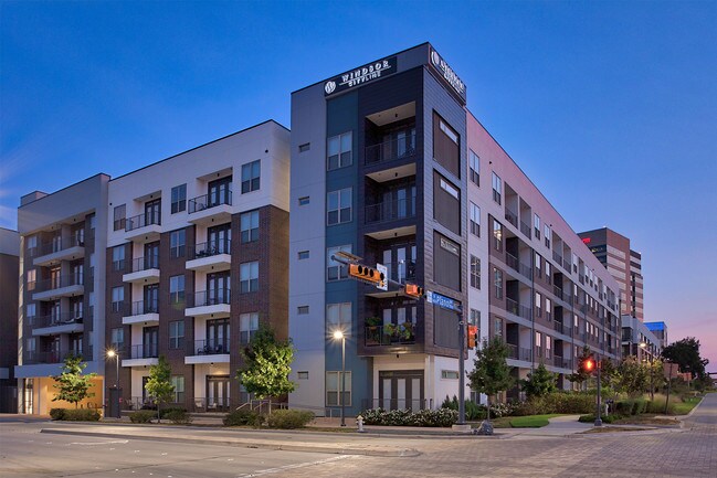 Windsor CityLine photo 4