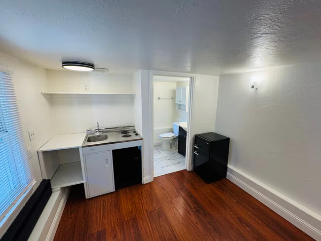 754 Slater St Santa Rosa, CA 95404 photo 3