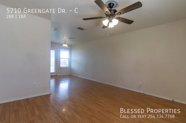 5710 Greengate Dr Killeen, TX 76543 photo 4