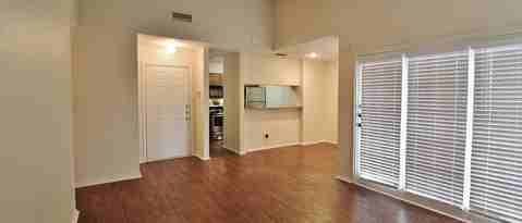 2115 St Michaels Dr Arlington, TX 76011 photo 3