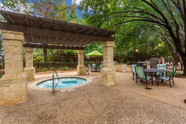 Ventana Oaks Apartments photo 5
