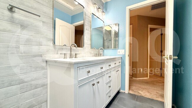 16008 S 7th St Phoenix, AZ 85048 photo 2