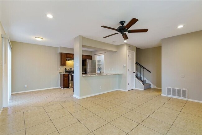 1703 Coronado Hills Dr Austin, TX 78752 photo 4