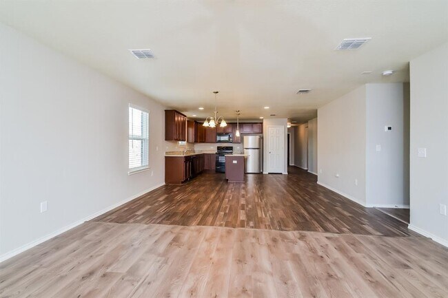 1412 Vernon Drive, Providence Village, TX 76227 photo 5