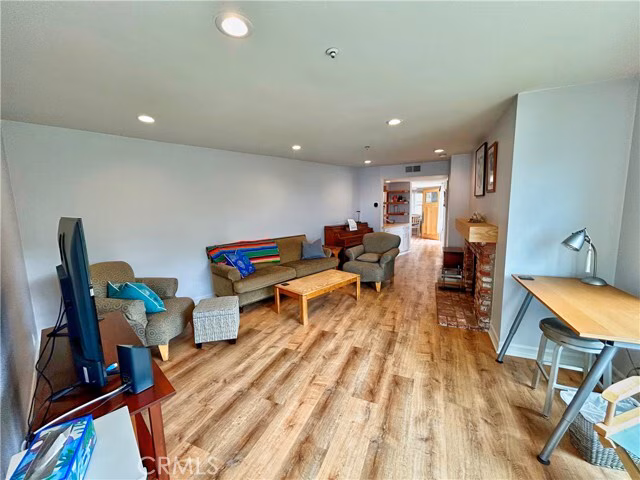 258 W Escalones San Clemente, CA 92672 photo 4