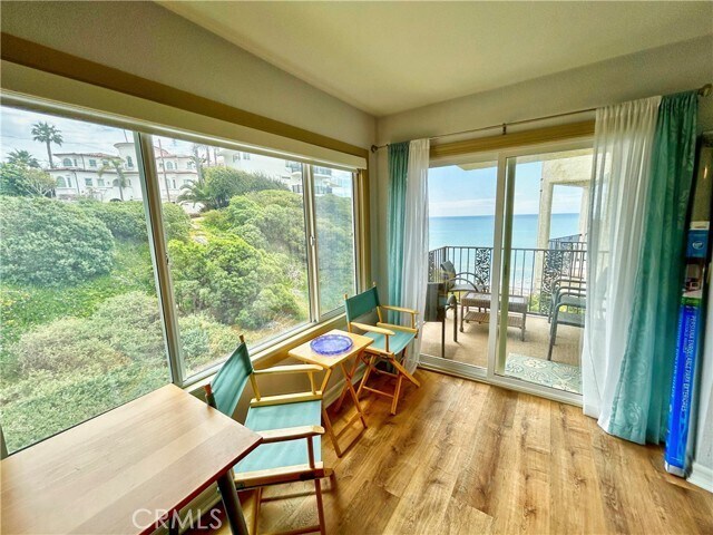 258 W Escalones San Clemente, CA 92672 photo 3