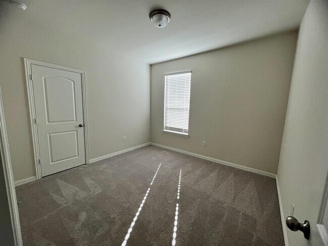 809 Adelyn Street, Anna, TX 75409 photo 3