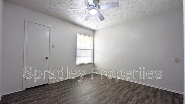 1802 Azalea Dr Temple, TX 76502 photo 5