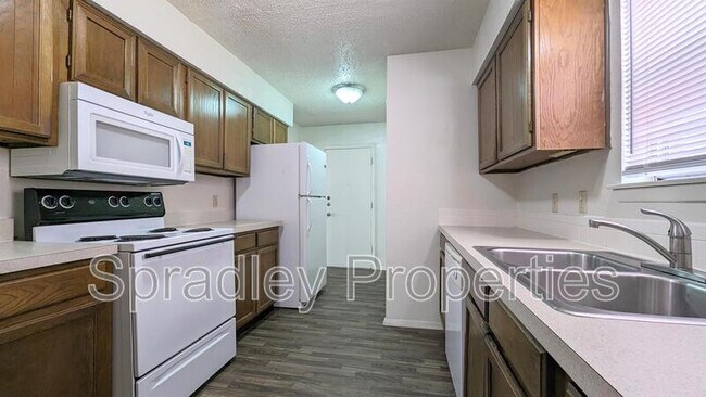 1802 Azalea Dr Temple, TX 76502 photo 4