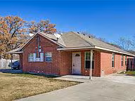 2611 Wilson Road, Fort Worth, TX 76112 photo 2