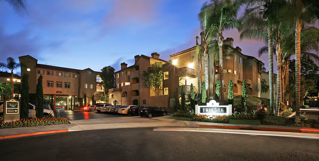 Axiom La Jolla photo 3