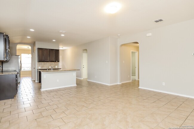 7114 Aphrodite Mist San Antonio, TX 78252 photo 4