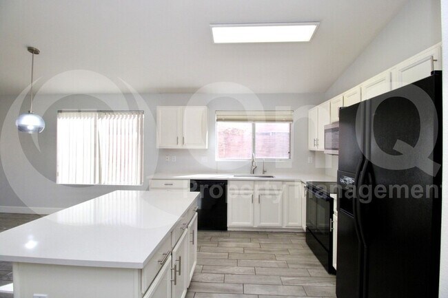208 W Jasper Dr Gilbert, AZ 85233 photo 5