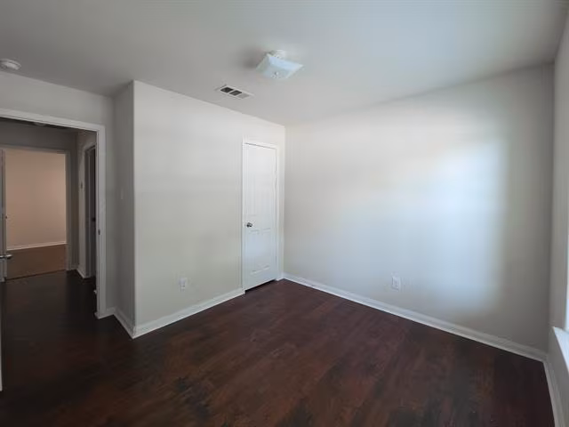 609 Canoe Way Crowley, TX 76036 photo 5