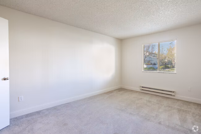 Trinity Way Apartments photo 2