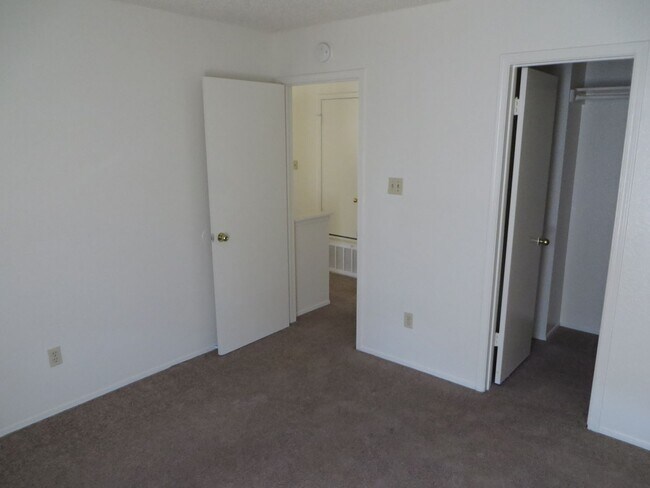 2217 Katy Ln Georgetown, TX 78626 photo 3