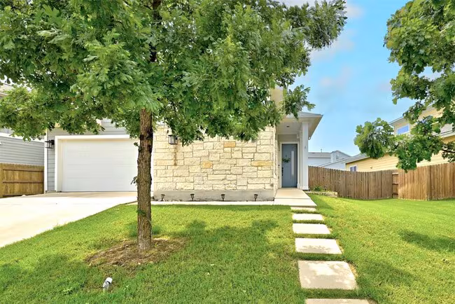 7224 Cardinal Bloom Loop Austin, TX 78744 photo 3