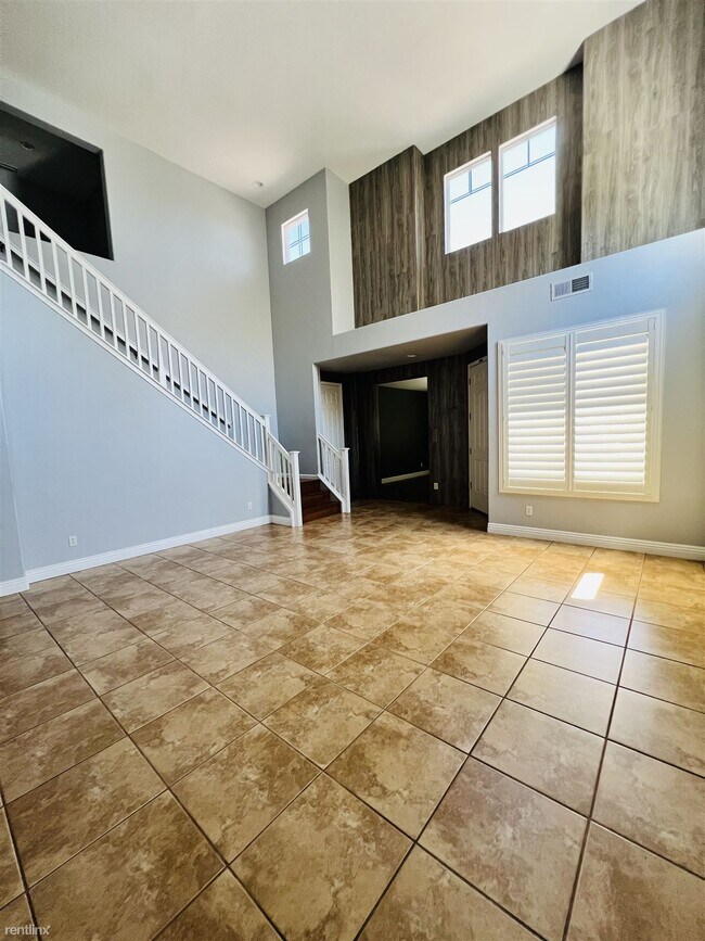 1423 Souza Parkway, Tracy, CA 95377 photo 5