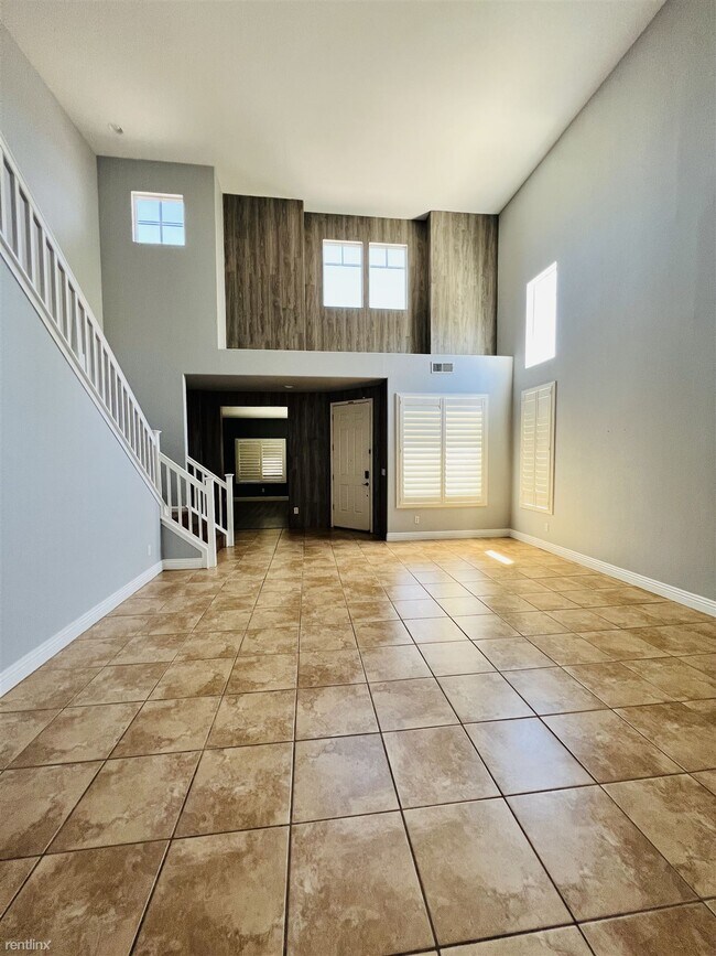 1423 Souza Parkway, Tracy, CA 95377 photo 4
