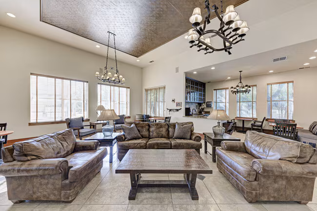 Riverhorse Ranch Apartments I photo 5