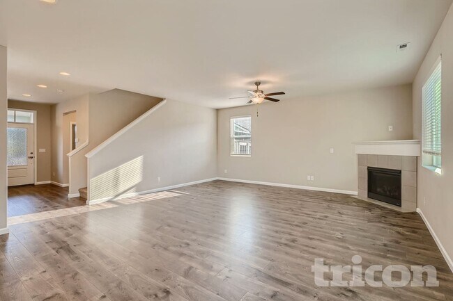 884 Sigrist Dr E Enumclaw, WA 98022 photo 4