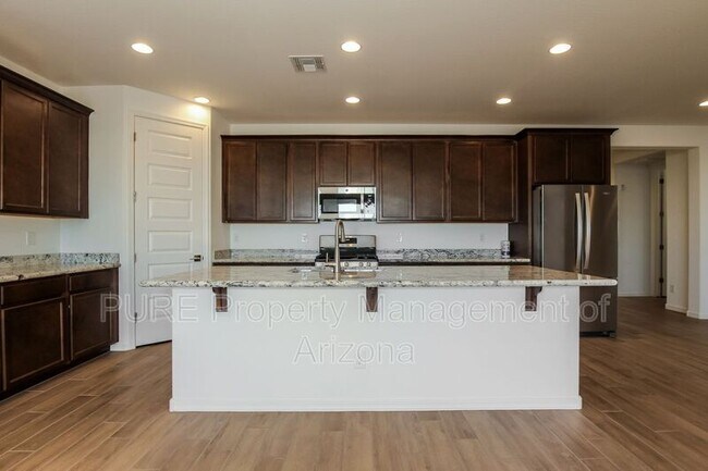 10222 W Crittenden Ln
