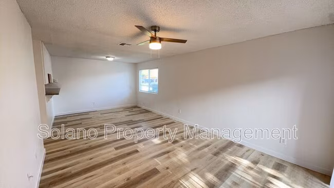 1625 Park Ln, Fairfield (Condo) photo 4