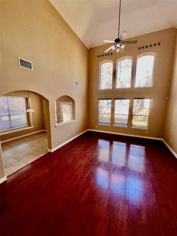 833 Zappa Dr Cedar Park, TX 78613 photo 4
