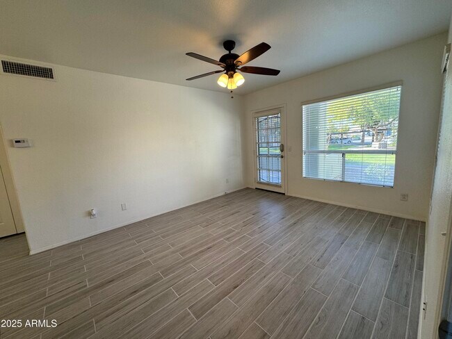 1825 W Ray Rd Chandler, AZ 85224 photo 4