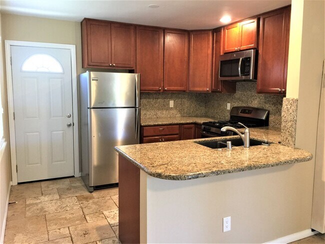 133-137 Daisy Ave Imperial Beach, CA 91932 photo 3