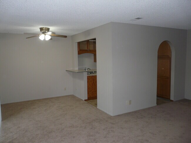 Updated 2 Bedroom 2 Bath Condo in Santa Clara photo 5