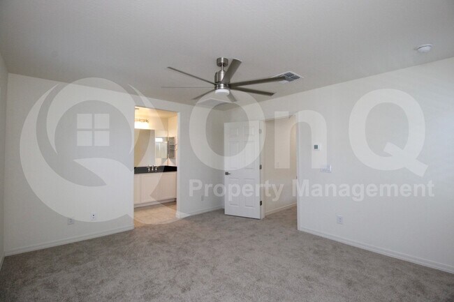 1647 S 83rd Pl Mesa, AZ 85209 photo 2