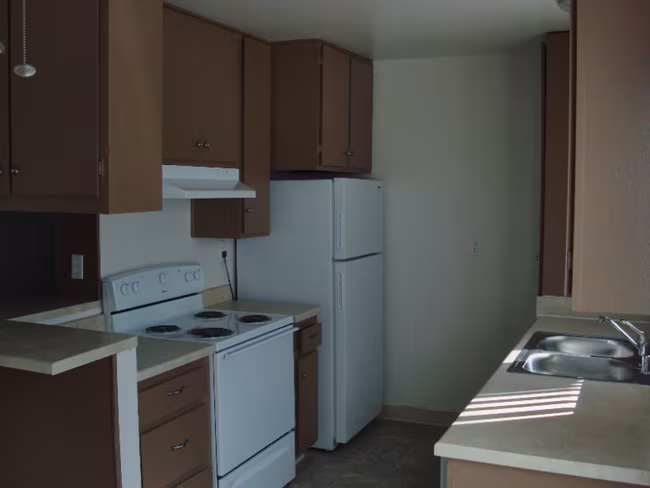 991 N Mollison Ave El Cajon, CA 92021 photo 2