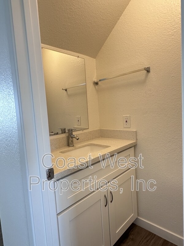 1156 Cypress Ave Imperial Beach, CA 91932 photo 4