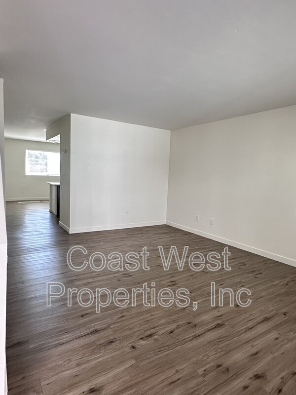 1156 Cypress Ave Imperial Beach, CA 91932 photo 2
