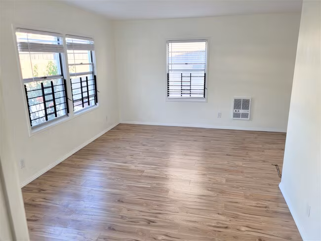 3960 Haines St San Diego, CA 92109 photo 5